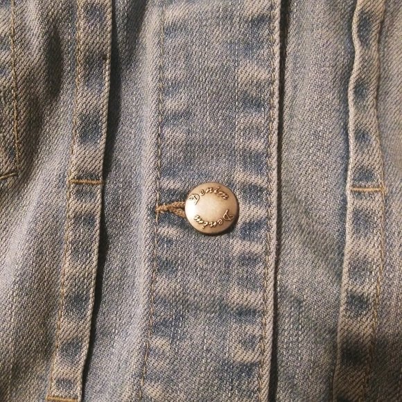 Gray Denim Jacket Size Medium - Picture 3 of 5